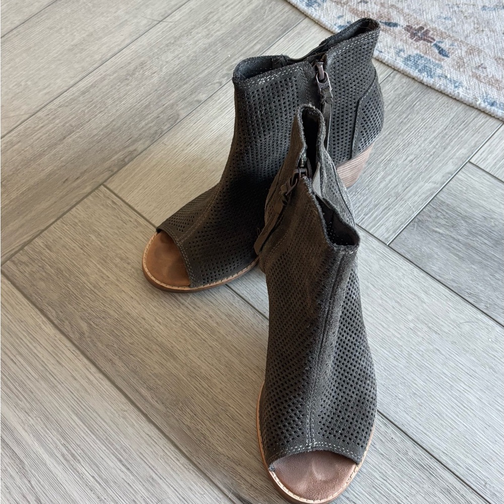 Toms Black Peep-Toe Ankle Booties